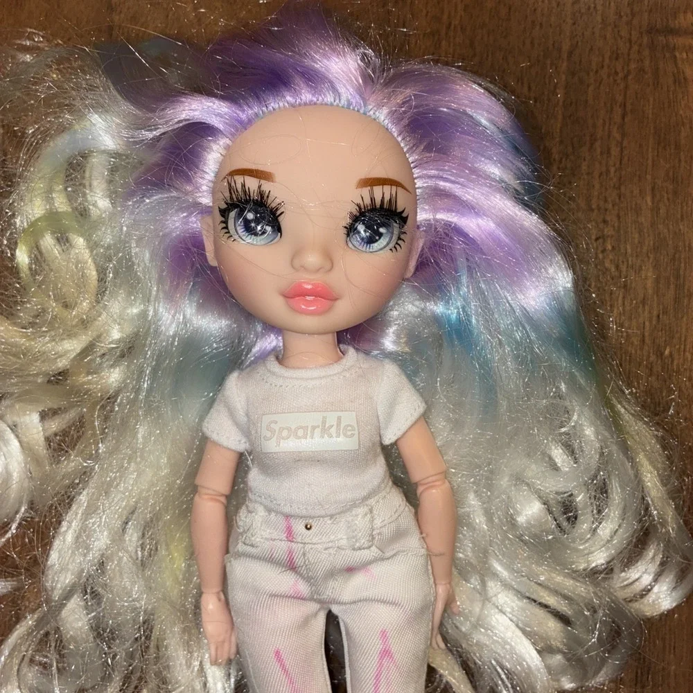Rainbow High Color & Create Articulated Fashion Doll Long Wavy White Hair Outfit